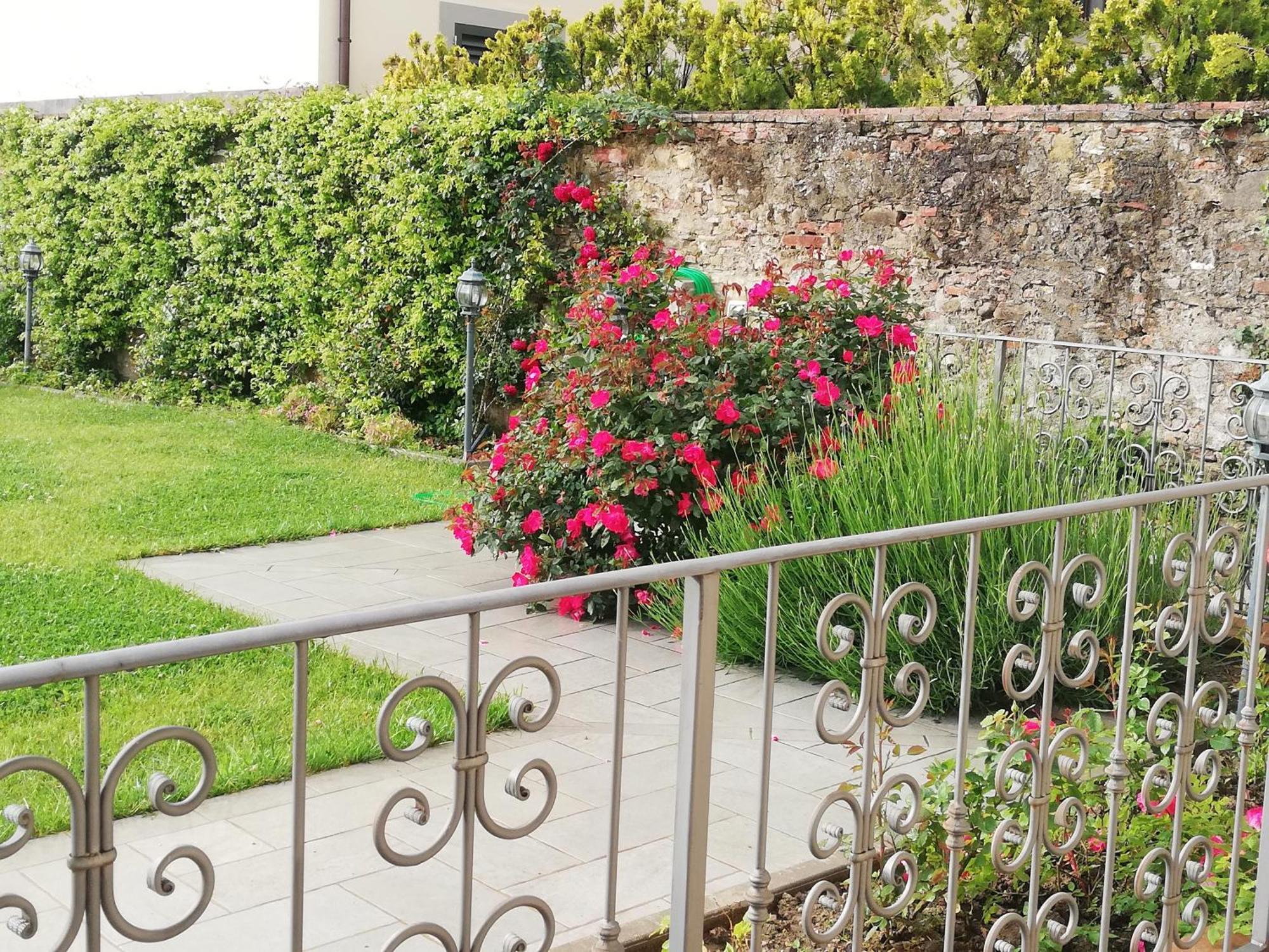 Casa Di Pietro Aretino, Arezzo Centro Storico 4-8 Letti Lägenhet Exteriör bild